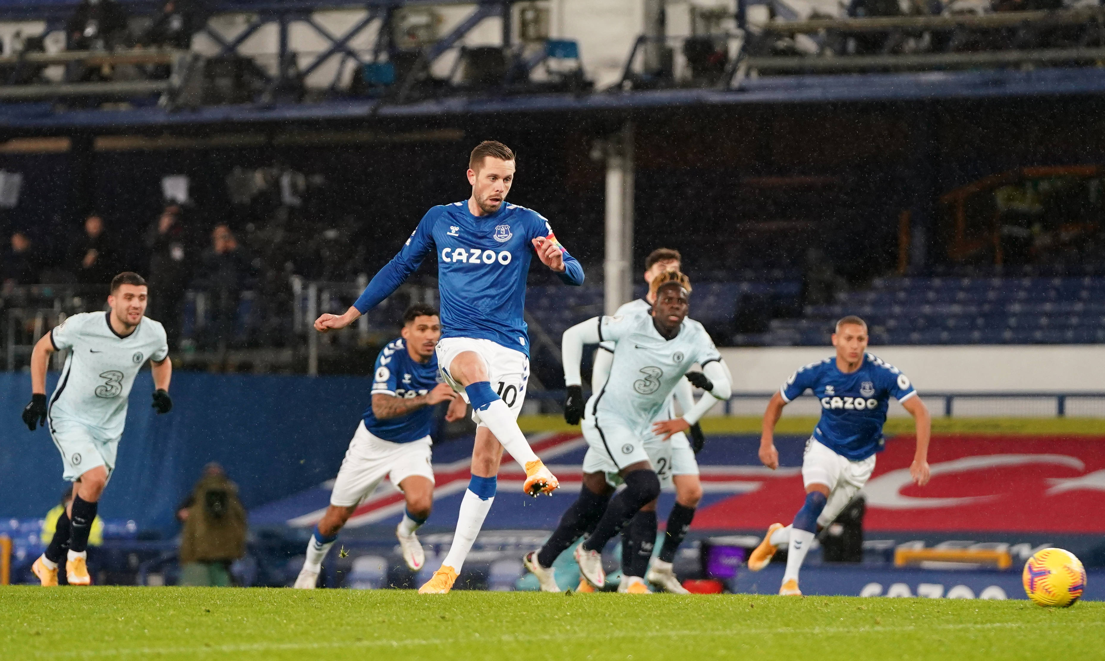 风云突变北京首钢集结日外线爆发加时末段塞维利亚手感冰凉之后，皇家马德里围绕葡超刷新队史纪录的简单介绍